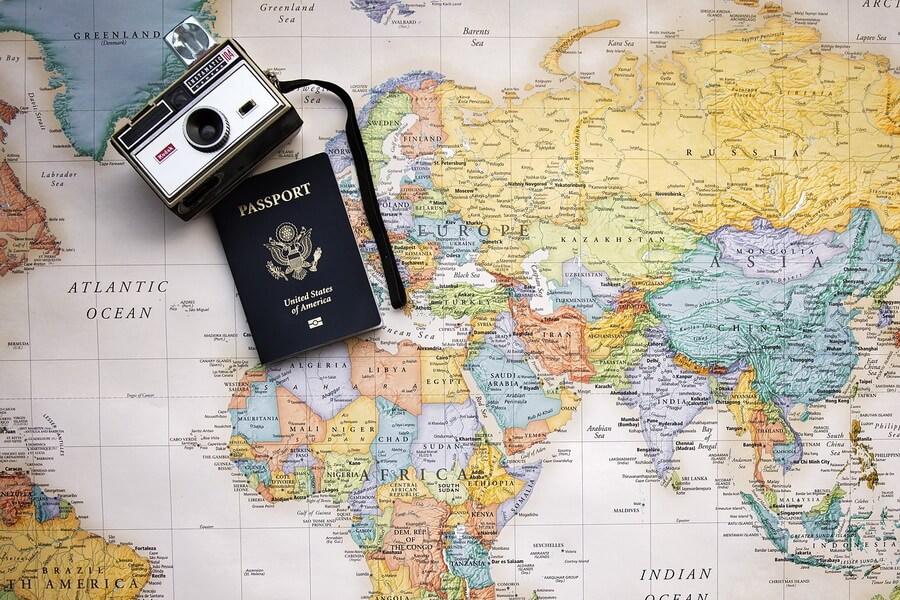 バリ島旅行の際 パスポートに注意 有効期限は6ヶ月以上残ってる 笑うバリ島